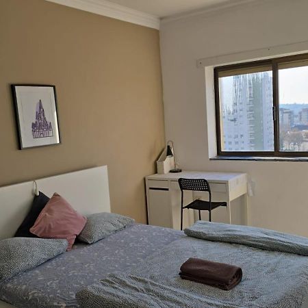 בראגה Quarto Familiar Com Cama De Casal Apenas Para Casais E Raparigas Nenhum Homem Individual מראה חיצוני תמונה