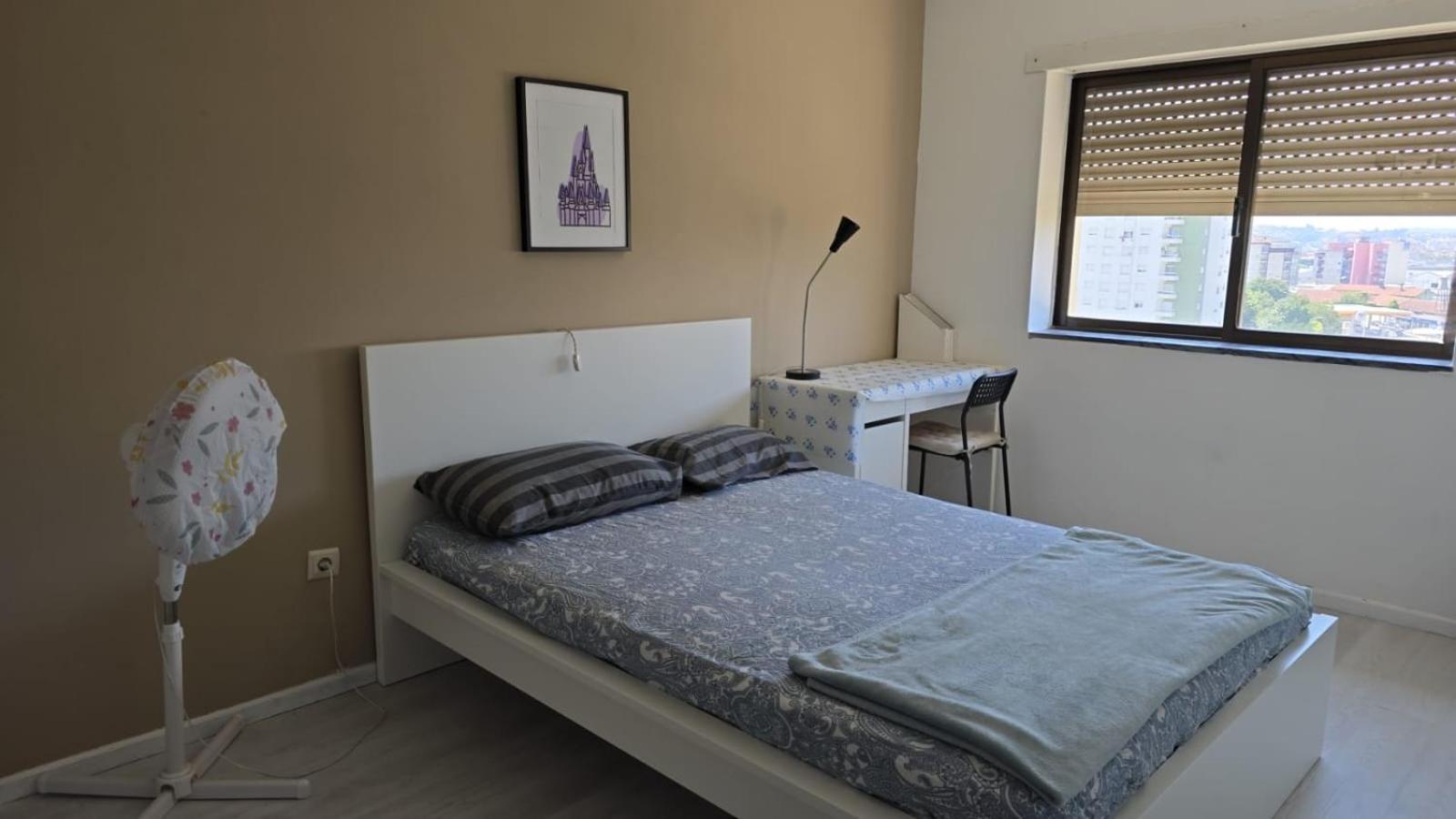 בראגה Quarto Familiar Com Cama De Casal Apenas Para Casais E Raparigas Nenhum Homem Individual מראה חיצוני תמונה